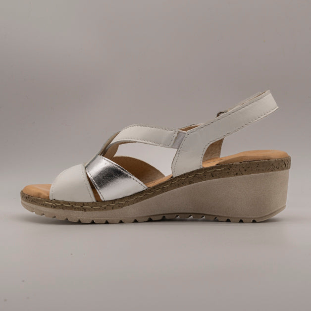 Valleverde 16083 – sandalo in pelle con zeppa e velcro comfort - bianco - scarpe di qualità venduta a Milano da Pli-Pla