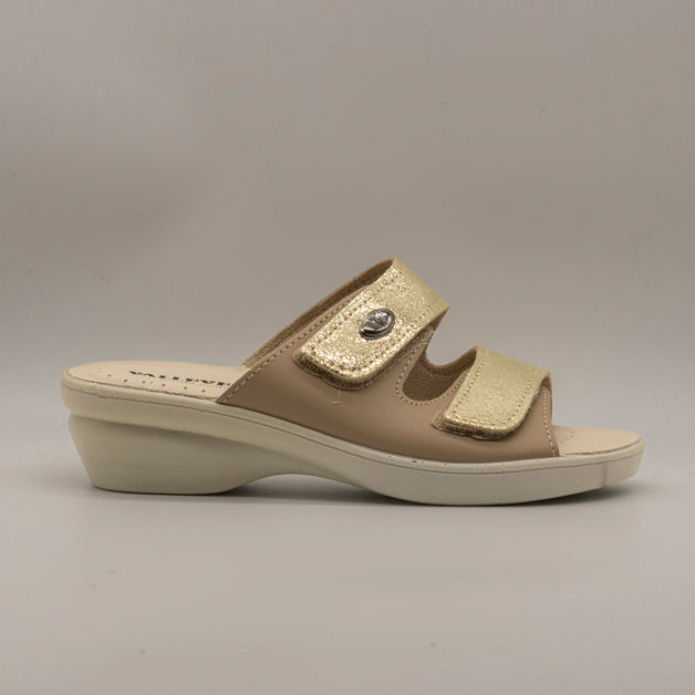 Valleverde 25312 – ciabatta a due fasce con sottopiede in pelle - beige - scarpe di qualità venduta a Milano da Pli-Pla