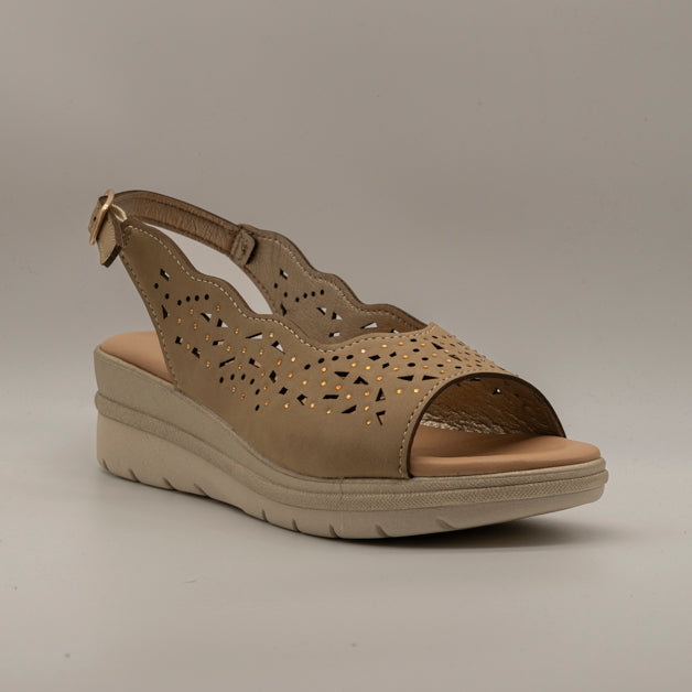 Valleverde 55564 – sandalo donna con zeppa in pelle traforata comfort - cuoio - scarpe di qualità venduta a Milano da Pli-Pla