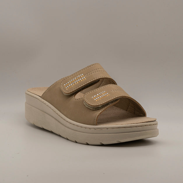 Valleverde 55600 – ciabatta con plantare estraibile e doppio velcro - beige - scarpe di qualità venduta a Milano da Pli-Pla