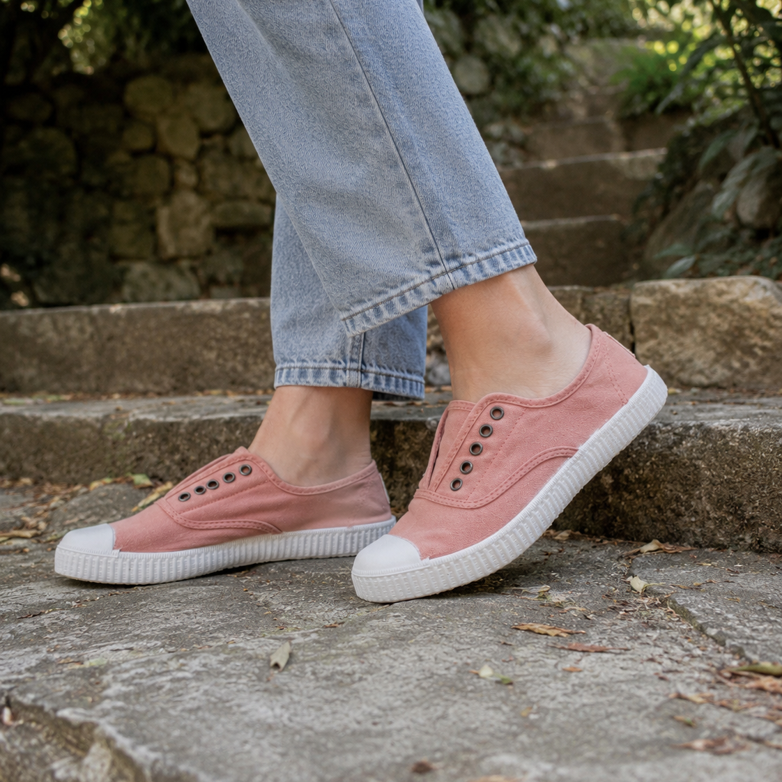 Victoria 106623 – Sneakers donna in tela sostenibile con elastico - rosa nude - scarpe di qualità venduta a Milano da Pli-Pla