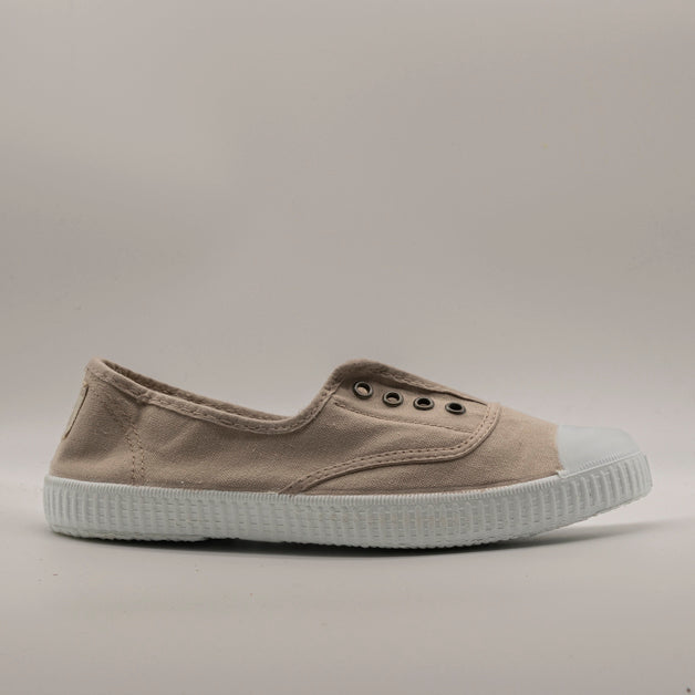 Victoria 106623 – Sneakers donna in tela sostenibile con elastico - beige - scarpe di qualità venduta a Milano da Pli-Pla