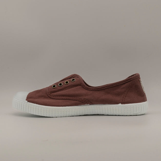 Victoria 106623 – Sneakers donna in tela sostenibile con elastico - marrone ciruela - scarpe di qualità venduta a Milano da Pli-Pla