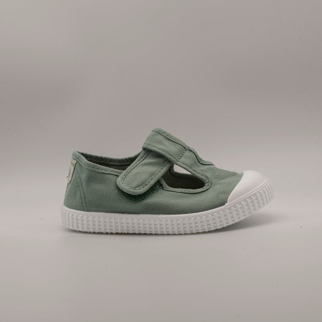 Victoria 136625 – sandali in tela due buchi per bambini con velcro - verde Jade - scarpe di qualità venduta a Milano da Pli-Pla
